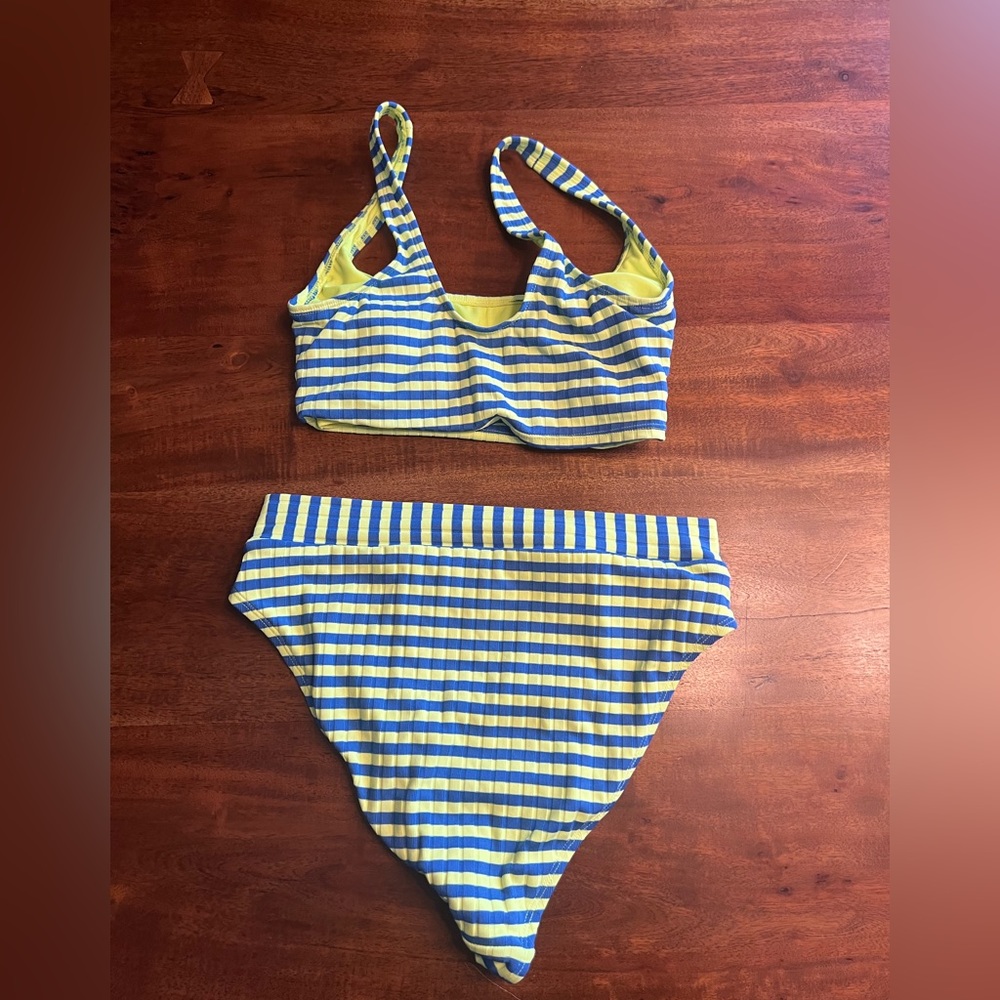 Target bikini - Picture 2 of 3